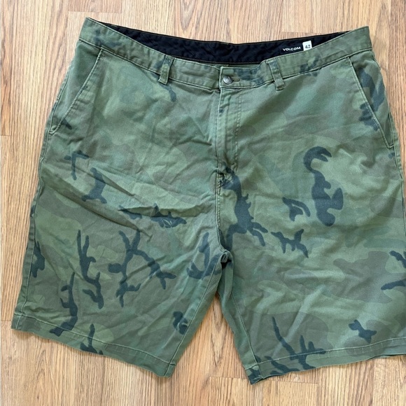Volcom Other - Men’s Camouflage shorts- stylish and comfortable for outdoor adventures